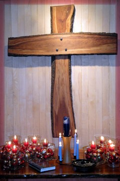 09_xmas_eve_altar_lite.jpg